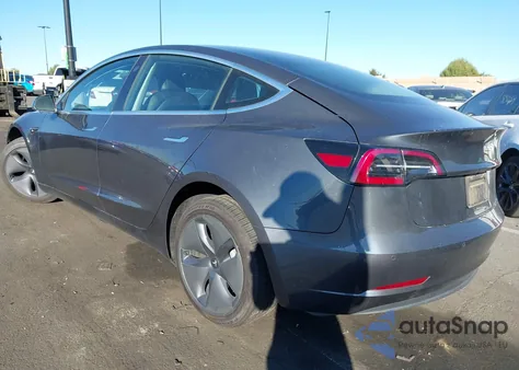 2020 Tesla Model 3 Standard Range Plus Rear-Wheel Drive/Standard Range Rear-Wheel Drive from USA, damaged, VIN 5YJ3E1EA9LF597189